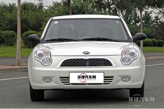 2012款 冠軍版 1.3L CVT標(biāo)準(zhǔn)型