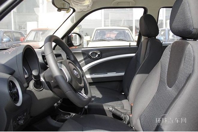 2014款 1.3L 手動標準型