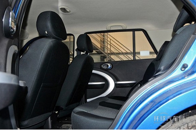 2014款 1.3L 手動(dòng)舒適型