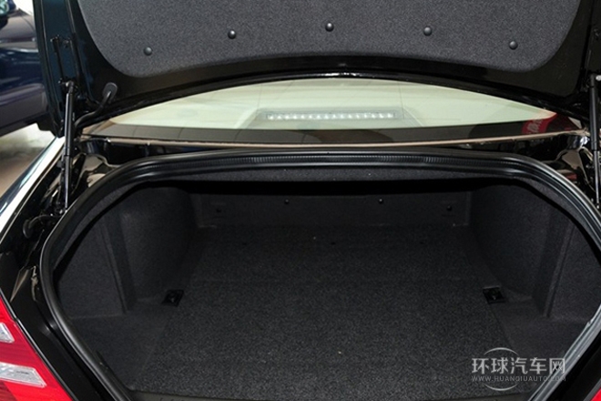 2012款 1.8L 手動(dòng)豪華型