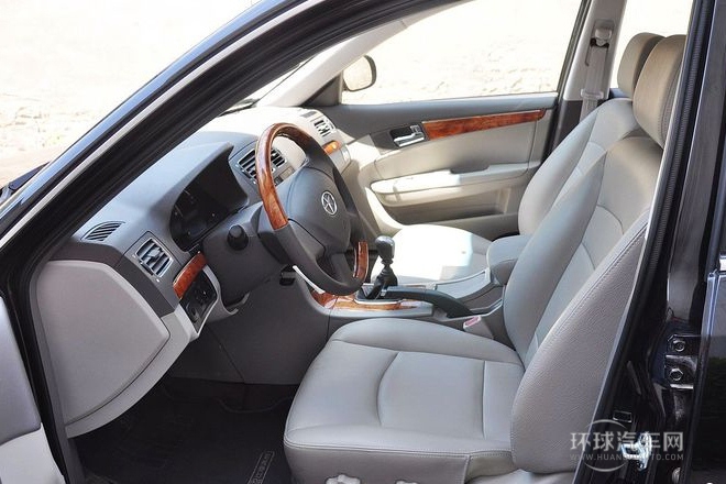 2012款 1.8L 手動(dòng)商務(wù)版