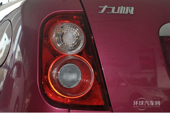 2014款 1.3L CVT旗艦型