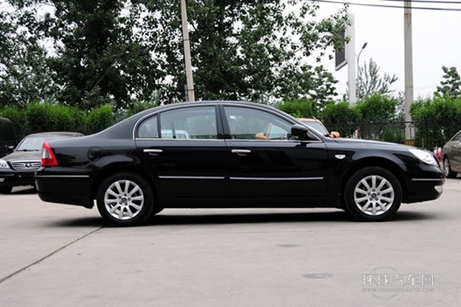 2012款 2.0L 自動(dòng)尊崇型