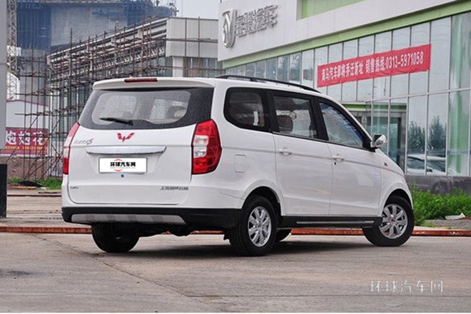 2010款 1.4L 標(biāo)準(zhǔn)型