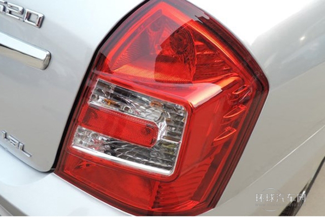 2011款 520領(lǐng)航版 1.3L 基本型