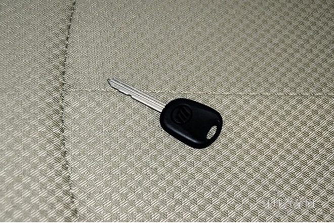 2011款 520領(lǐng)航版 1.3L 實(shí)用型