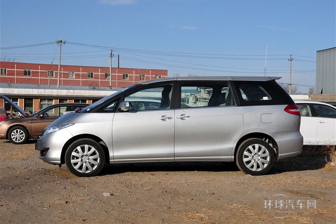 2013款 2.0L 手動(dòng)舒適型