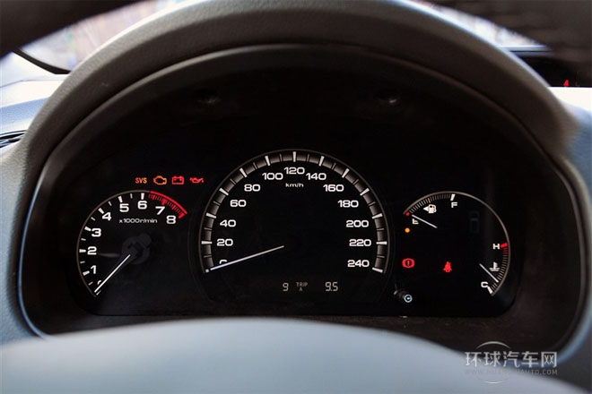 2013款 2.0L 手動(dòng)舒適型