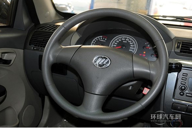 2011款 520領(lǐng)航版 1.5L 豪華型
