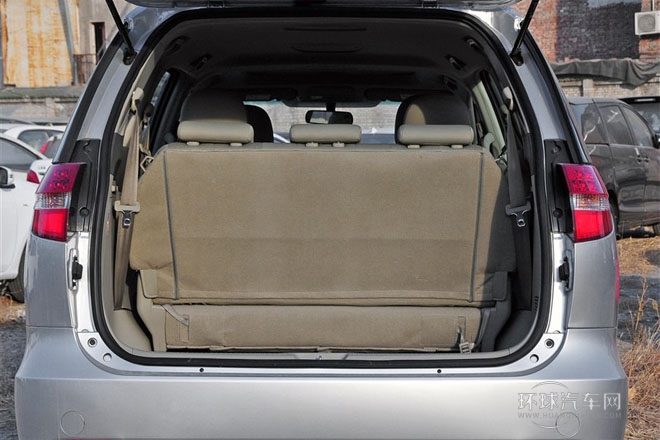 2013款 2.0L 手動(dòng)舒適型