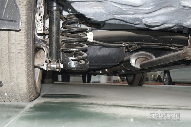 2013款 2.4L 手動(dòng)舒適型