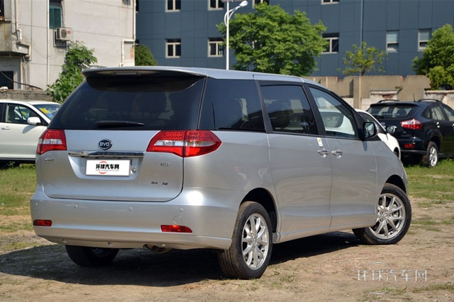 2013款 2.4L 手動(dòng)尊貴型
