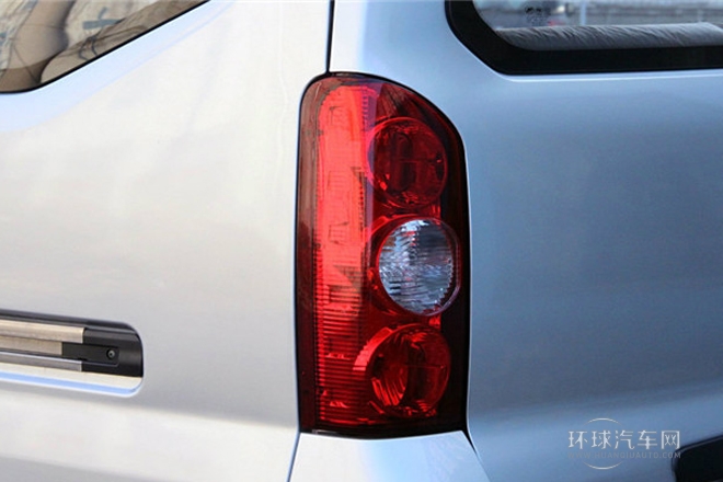 2011款 1.3L標(biāo)準(zhǔn)型LF479Q6