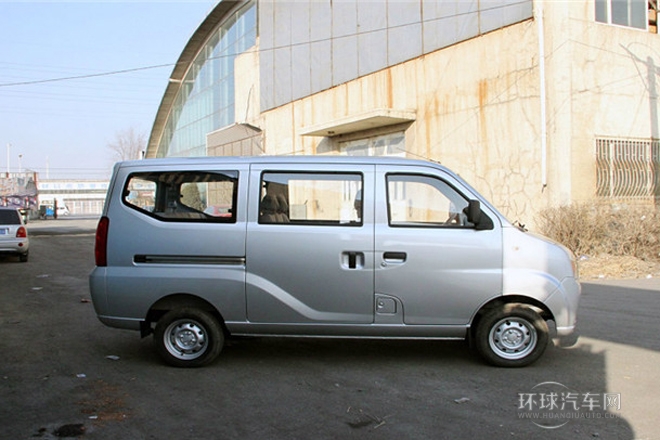 2011款 1.3L標(biāo)準(zhǔn)型LF479Q6