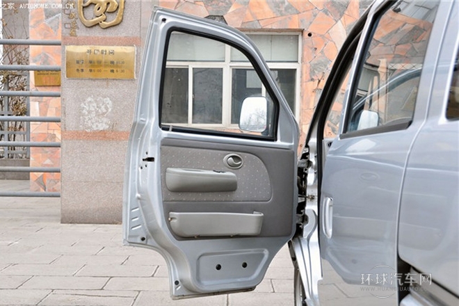 2011款 1.3L豪華型