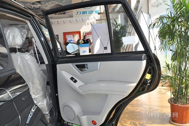2012款 發(fā)現(xiàn)版 1.8L 舒適型
