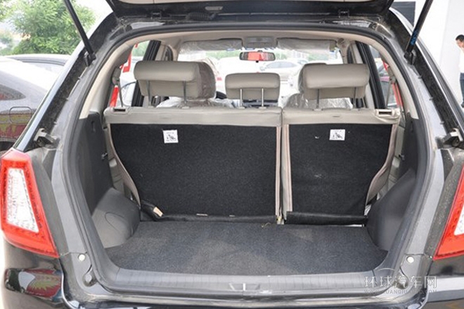 2012款 發(fā)現(xiàn)版 1.8L 舒適型
