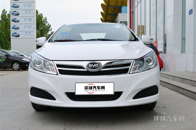 2014款 1.5L 手動舒適型
