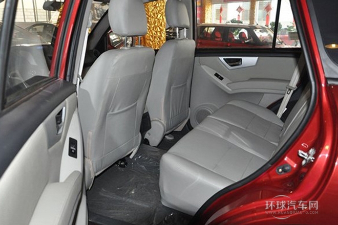 2012款 發(fā)現(xiàn)版 1.8L 豪華型