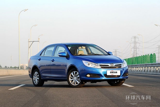 2014款 1.5L 自動舒適型