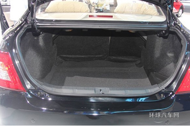 2014款 越級(jí)版 1.5L 標(biāo)準(zhǔn)型