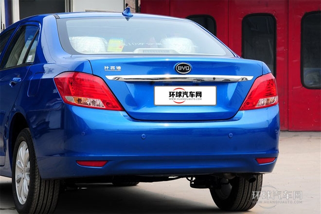 2012款 1.5L 手動(dòng)豪華型