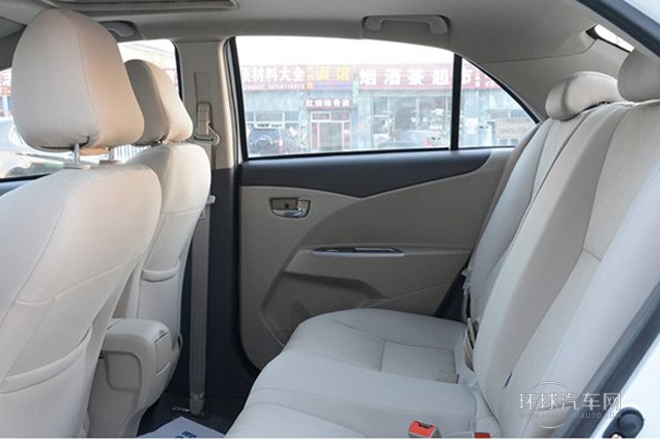 2014款 1.5L CVT豪華型