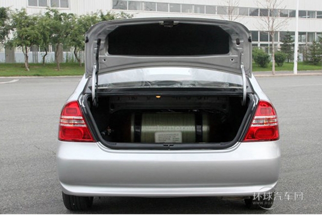 2012款 1.5L 手動(dòng)舒適B型CNG
