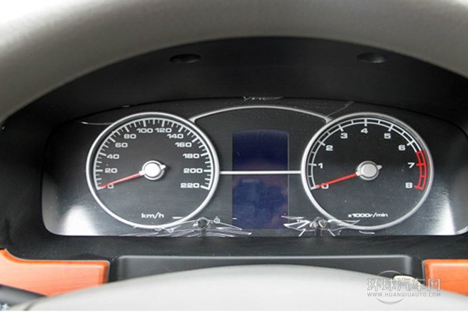 2012款 1.5L 手動(dòng)舒適B型CNG