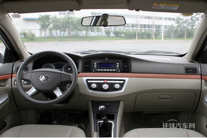 2012款 1.5L 手動(dòng)舒適B型CNG