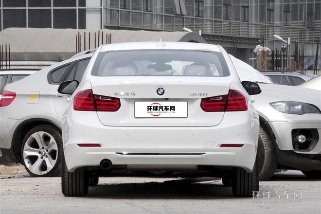 2014款 320i 運動設(shè)計套裝