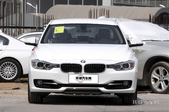 2014款 320i 運(yùn)動(dòng)設(shè)計(jì)套裝