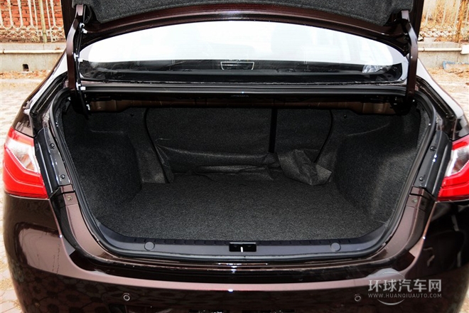 2014款 1.5L 手動豪華型