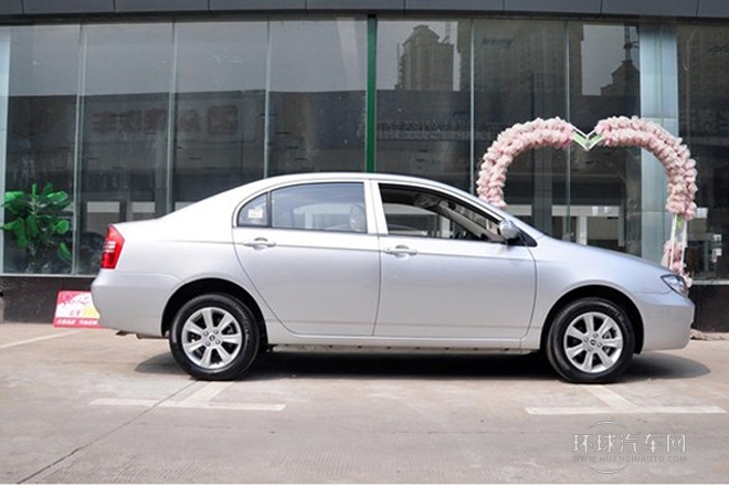 2012款 1.5L 手動(dòng)豪華型CNG