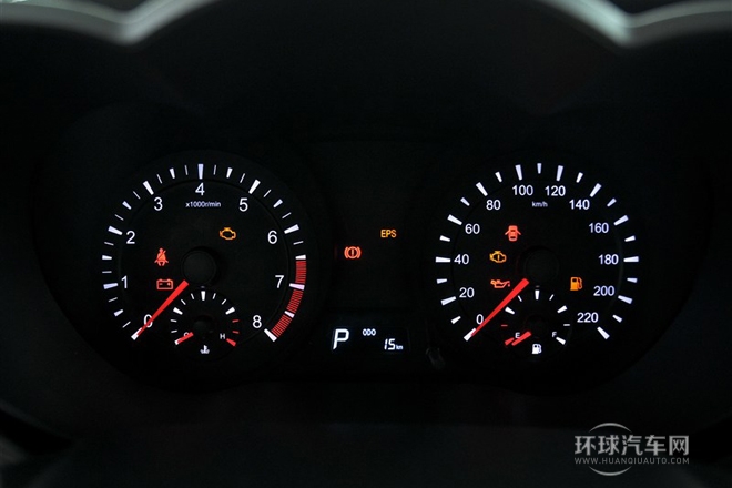 2014款 1.6L 自動(dòng)尊貴型