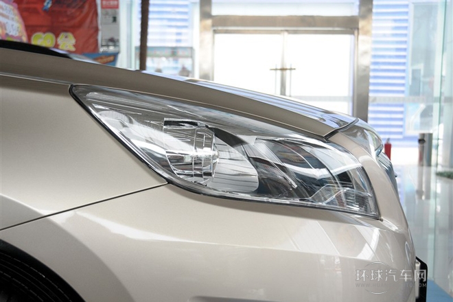 2014款 1.6L 自動尊貴型