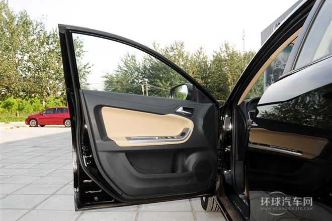2014款 1.6L 自動(dòng)舒適型