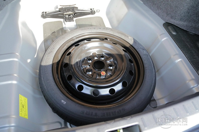 2014款 1.5L 手動(dòng)舒適型