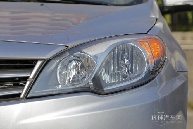 2014款 1.5L 手動(dòng)舒適型