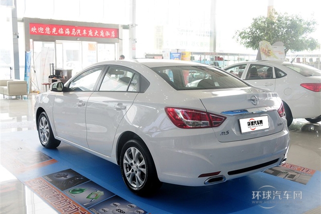 2014款 1.6L 手動(dòng)尊貴型