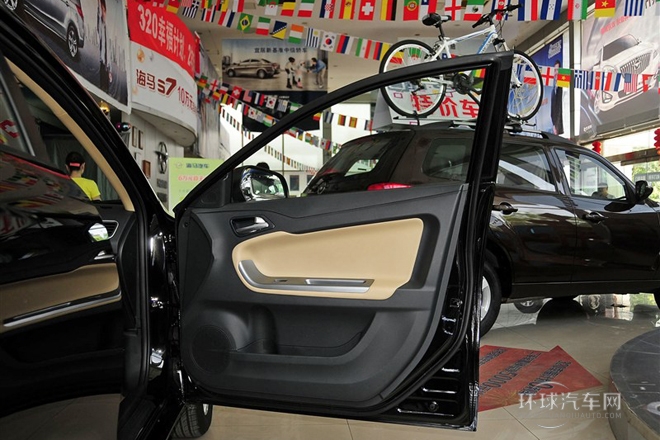 2014款 1.6L 手動(dòng)時(shí)尚型