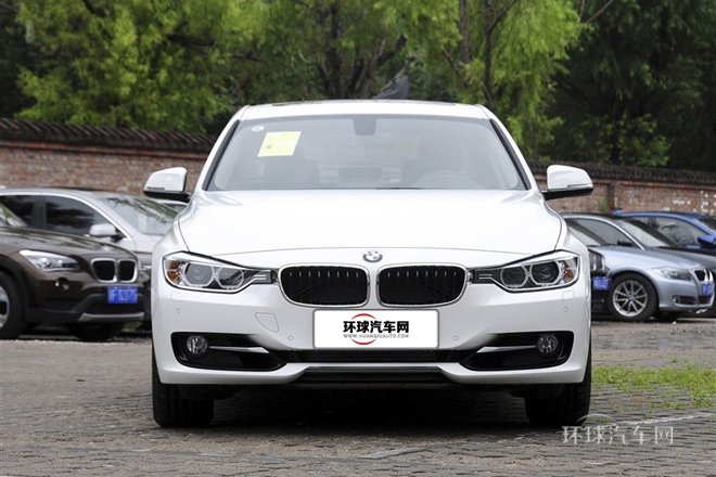 2014款 328i xDrive運(yùn)動(dòng)設(shè)計(jì)套裝