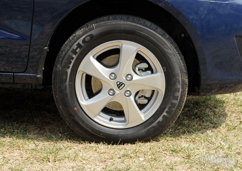 2009款 1.5L 手動(dòng)舒適型