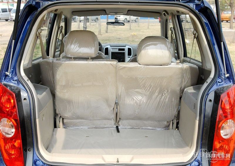 2009款 1.5L 手動(dòng)舒適型
