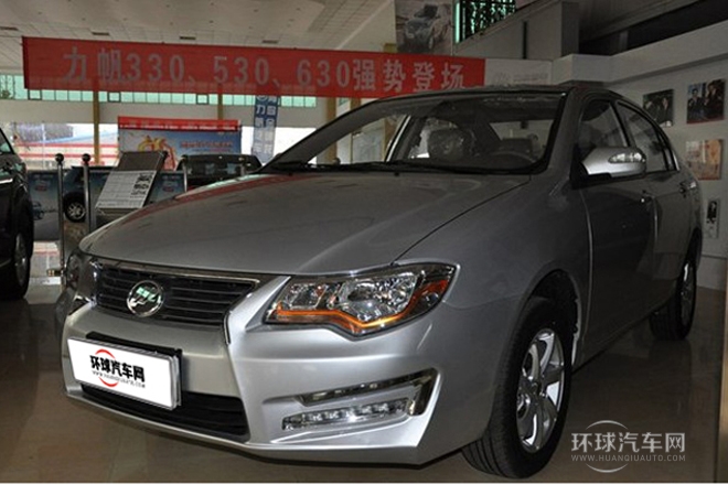 2014款 1.5L 手動(dòng)標(biāo)準(zhǔn)型VVT