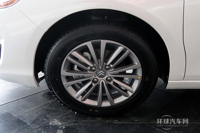 2014款 1.8L 自動(dòng)智驅(qū)版勁智型