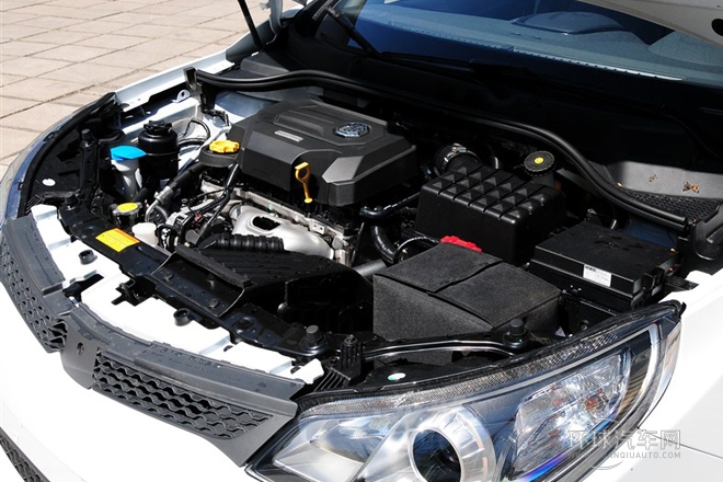 2012款 1.5L 自動(dòng)領(lǐng)航版