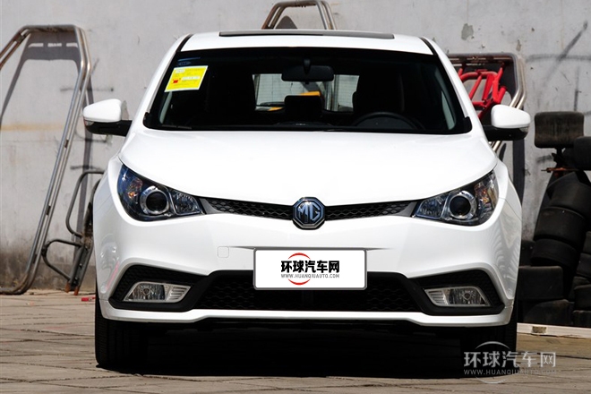 2012款 1.5L 自動領(lǐng)航版