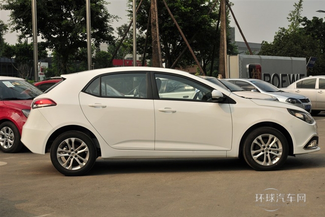 2014款 1.5T 手動(dòng)豪華型