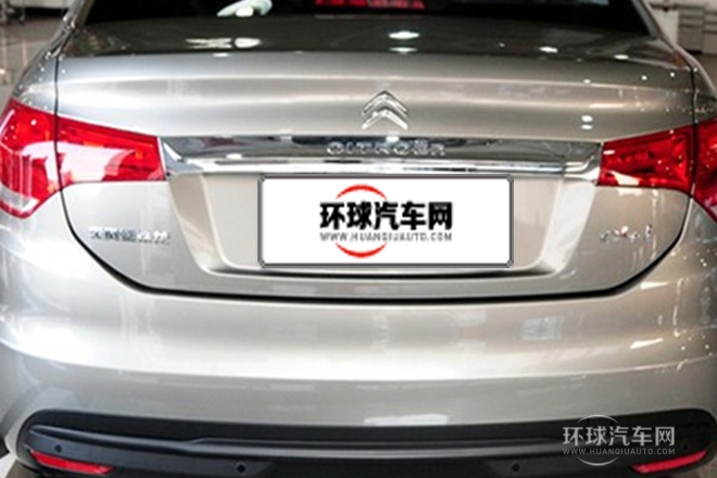 2014款 1.8L 手動(dòng)智驅(qū)版勁享型